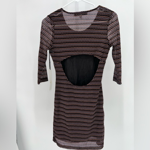 LOVERS + FRIENDS - Revolve ZigZag Mini Dress - Picture 5 of 8